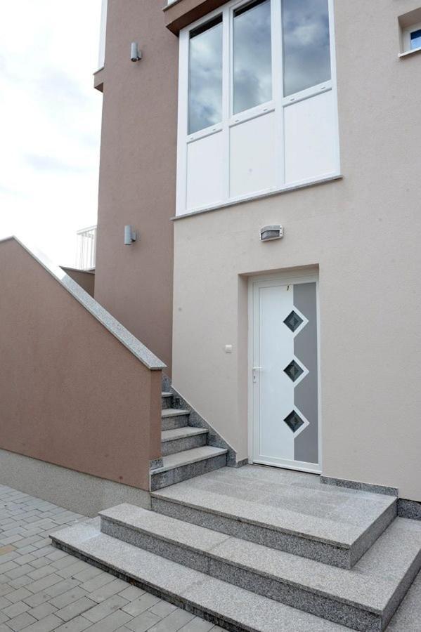 Apartment David Рогозница Екстериор снимка